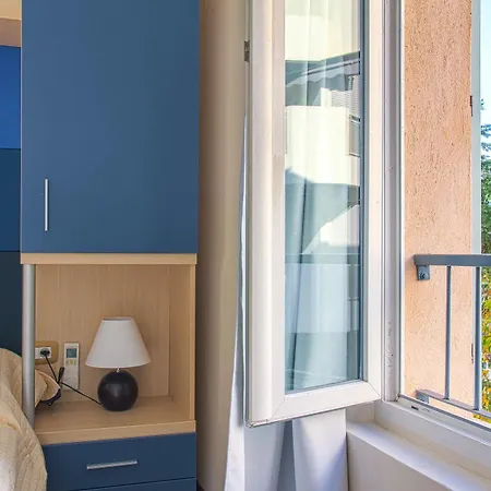 Les Palmes Appartement *